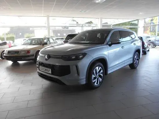 Neu VW Tayron Life 150 PS (110 kW) 2025 Silber SUV