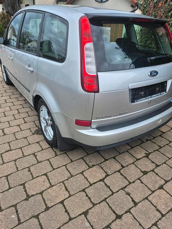 Usata Ford Focus 120 CV (88 kW) 2004 Argento Station wagon