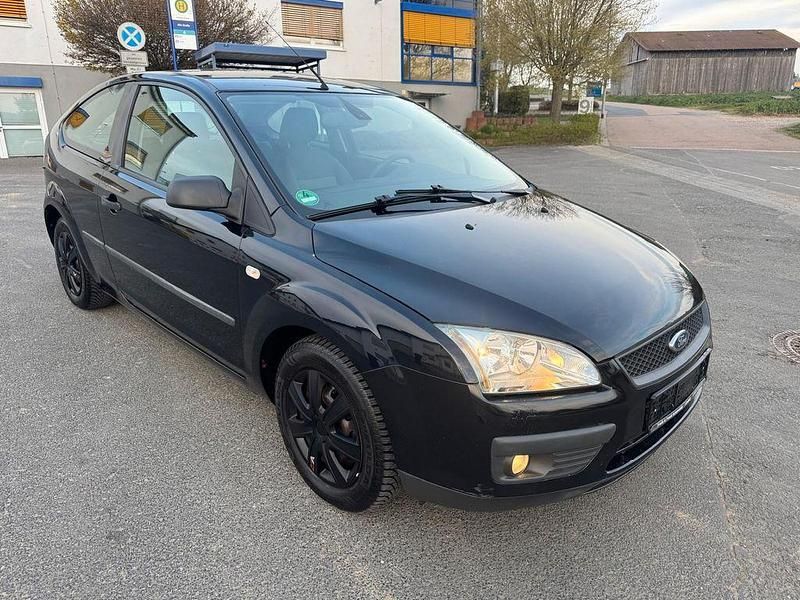 Gebraucht Ford Focus Fun X 116 PS (85 kW) 2006 Schwarz Limousine