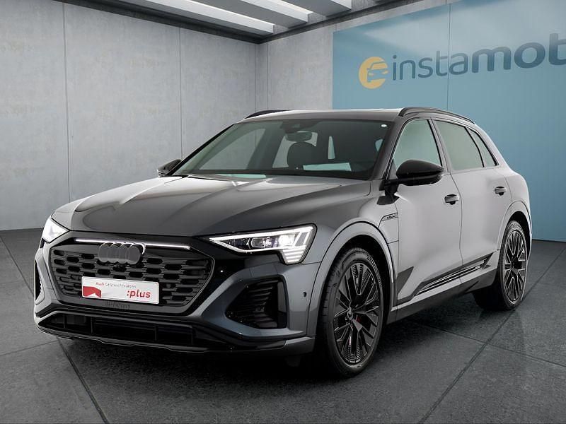 Grau Gebraucht 2023 Audi Q8 e-tron S-Line SUV | 54.199 € (Guter Preis) - Bild 1/4