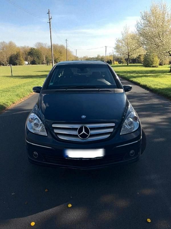 Blau Gebraucht 2008 Mercedes B170 Van / Kleinbus | 3.500 € (Superpreis) - Bild 1/4