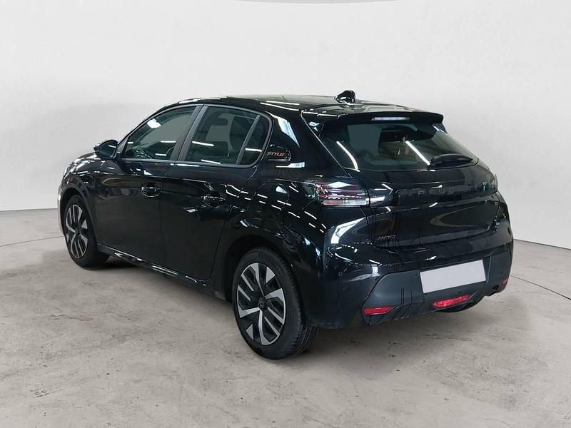 Gebraucht Peugeot 208 Style 101 PS (74 kW) 2025 Noir perla nera Kleinwagen