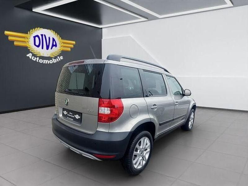 Gebraucht Skoda Yeti Plus Edition 105 PS (77 kW) 2012 Beige SUV