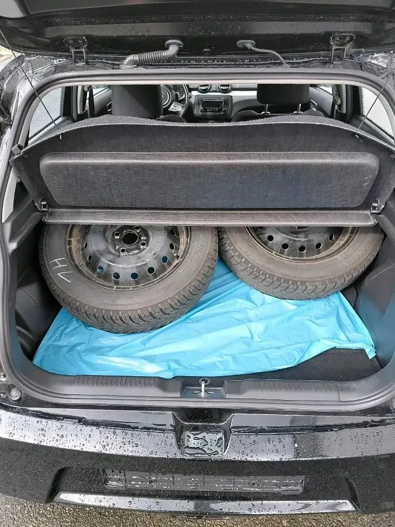Gebraucht Suzuki Swift Club 90 PS (66 kW) 2020 Schwarz Kleinwagen