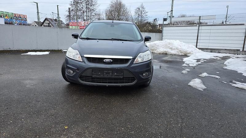 Używany Ford Focus Titanium 109 KM (80 kW) 2010 Szary Hatchback