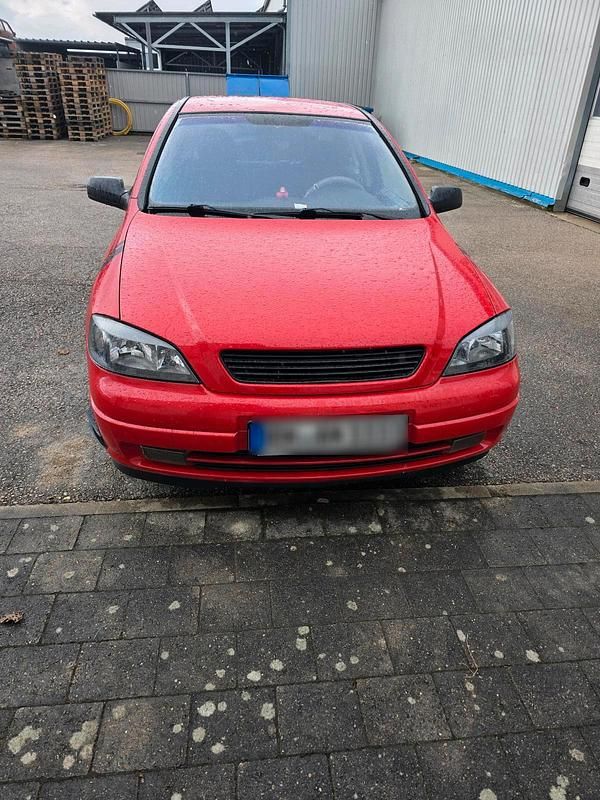 Gebraucht Opel Astra 125 PS (91 kW) 2001 Rot Kleinwagen