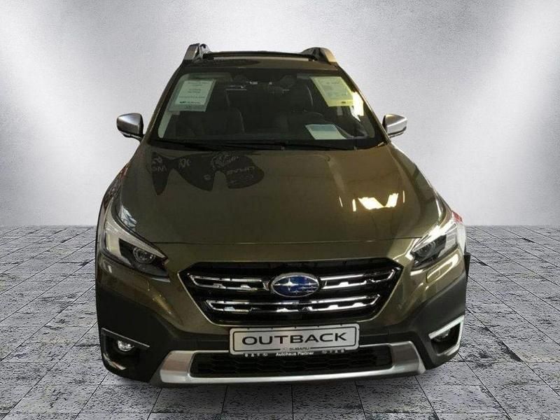 Neu Subaru Outback Platinum 169 PS (124 kW) 2025 Grün SUV