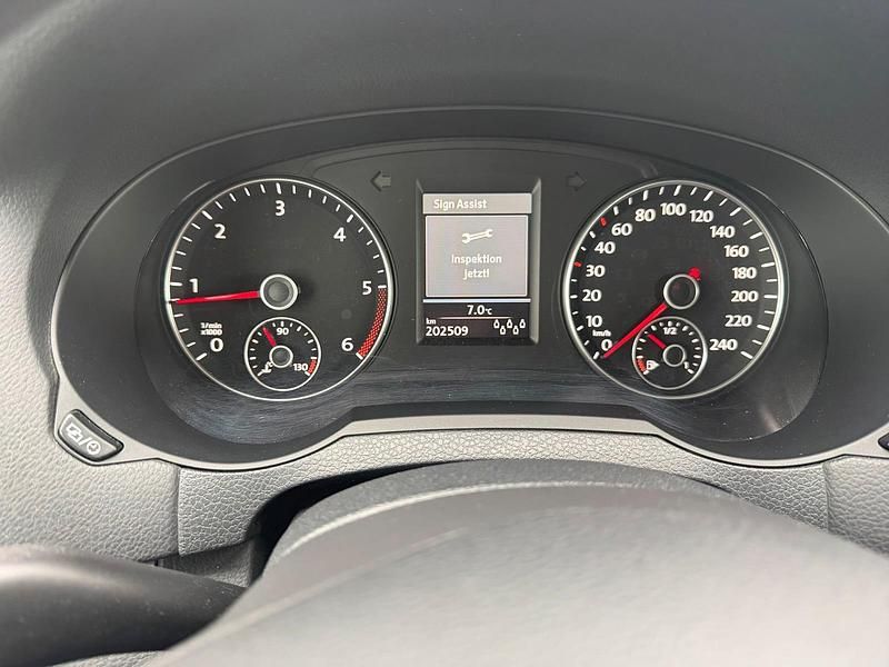 Gebraucht VW Sharan 140 PS (102 kW) 2013 Schwarz Van / Kleinbus