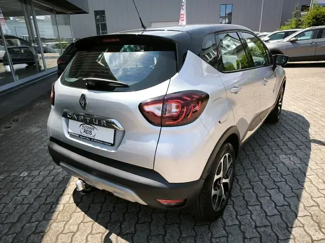 Gebraucht Renault Captur Intens 90 PS (66 kW) 2019 Grau SUV
