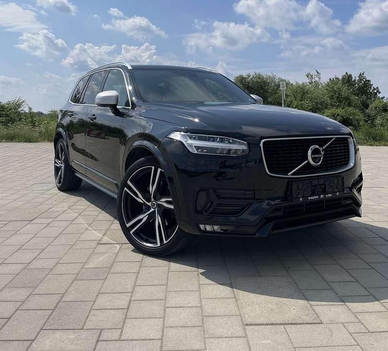 Schwarz Gebraucht 2018 Volvo XC90 R-Design SUV | 37.990 € (Fairer Preis) - Bild 1/4