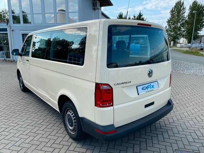 Gebraucht VW T6 Trendline 150 PS (110 kW) 2018 Beige Van