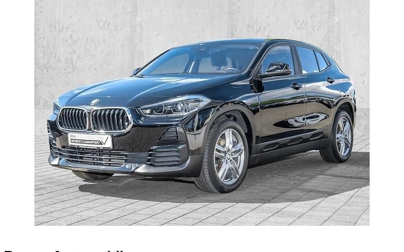 Schwarz Gebraucht 2021 BMW X2 Sport Line SUV | 24.495 € (Fairer Preis) - Bild 1/4