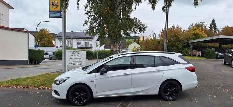Gebraucht Opel Astra Ultimate 131 PS (96 kW) 2021 Weiß Kombi