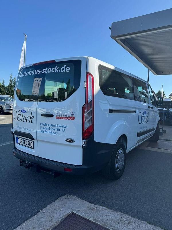 Second-hand Ford Transit Custom Trend 105 CP (77 kW) 2016 Alb Monovolum