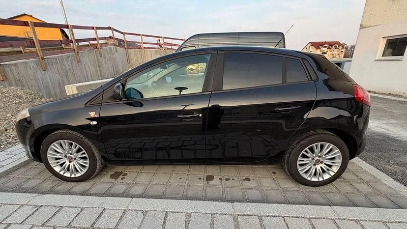 Gebraucht Fiat Bravo Dynamic 120 PS (88 kW) 2009 Schwarz Kleinwagen