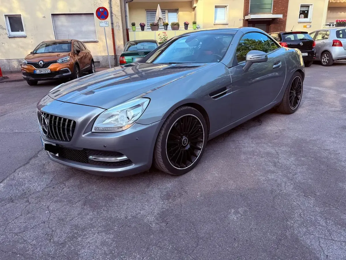 Gebraucht Mercedes SLK250 204 PS (150 kW) 2012 Cabrio