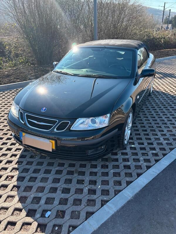 Schwarz Gebraucht 2005 Saab 9-3 Cabriolet Cabrio | 11.299 € - Bild 1/4