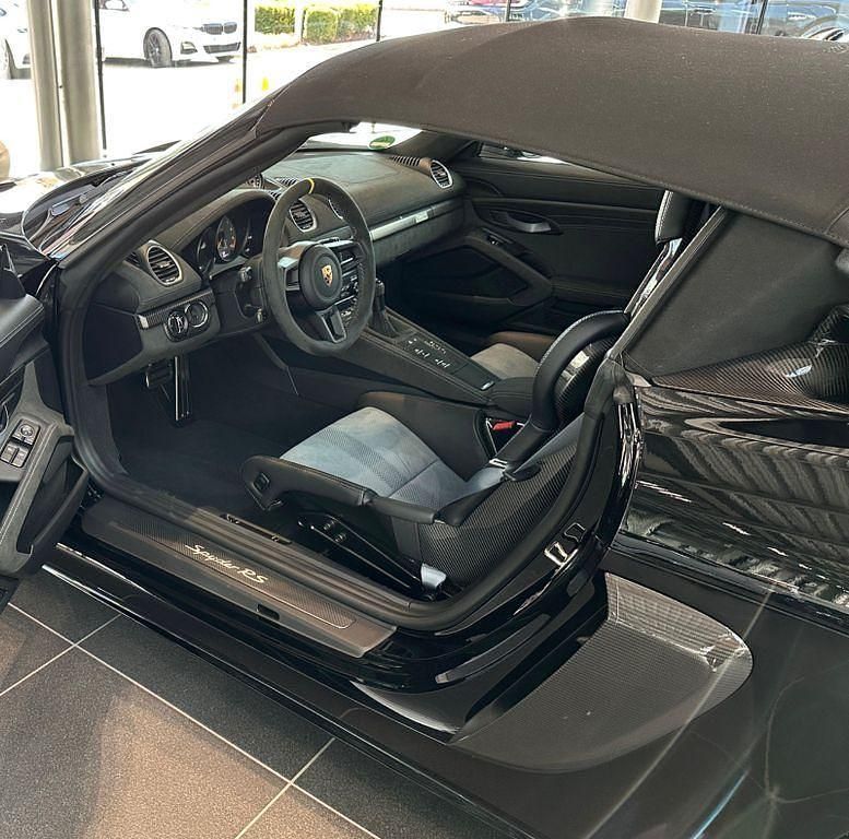 Neu Porsche Boxster Spyder 500 PS (367 kW) 2025 Schwarz Cabrio