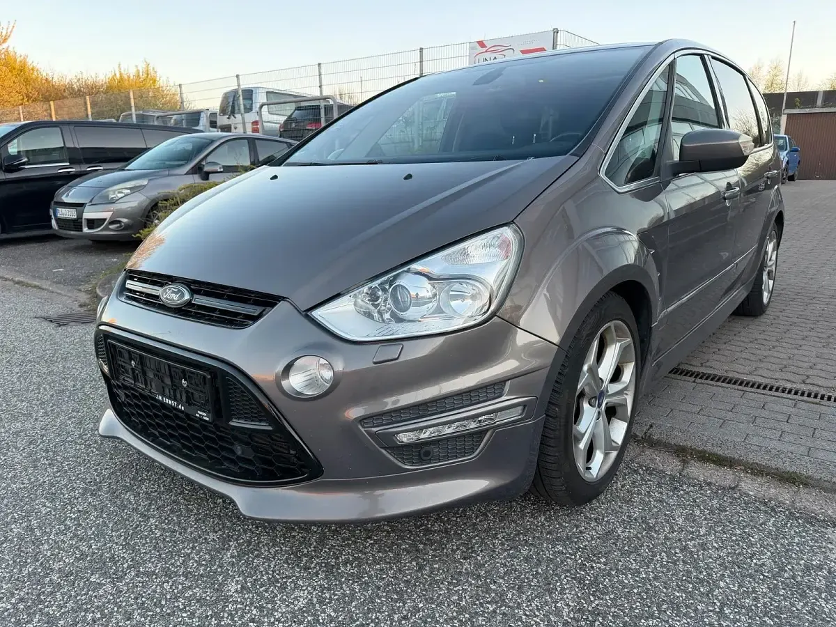 Second-hand Ford S-MAX S 190 CP (139 kW) 2013 Maro Monovolum