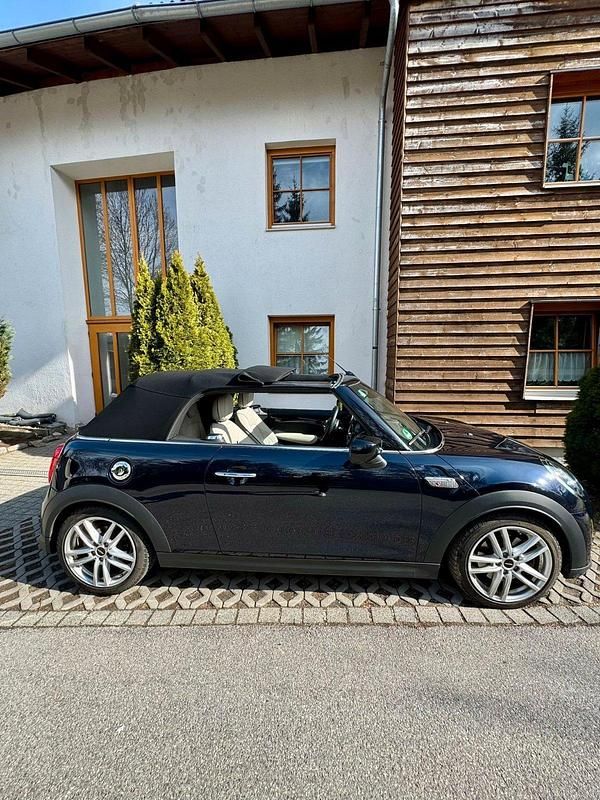 Gebraucht Mini Cooper S Cabriolet 178 PS (130 kW) 2021 Schwarz Cabrio