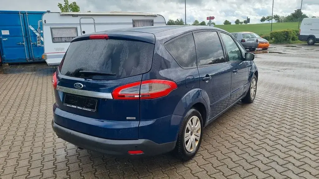 Używany Ford S-MAX Trend 160 KM (117 kW) 2012 Niebieski Minivan
