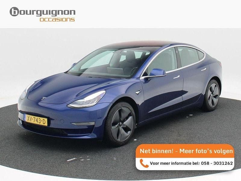 Blau Gebraucht 2019 Tesla Model 3 Long Range AWD Limousine | 18.450 € (Fairer Preis) - Bild 1/4