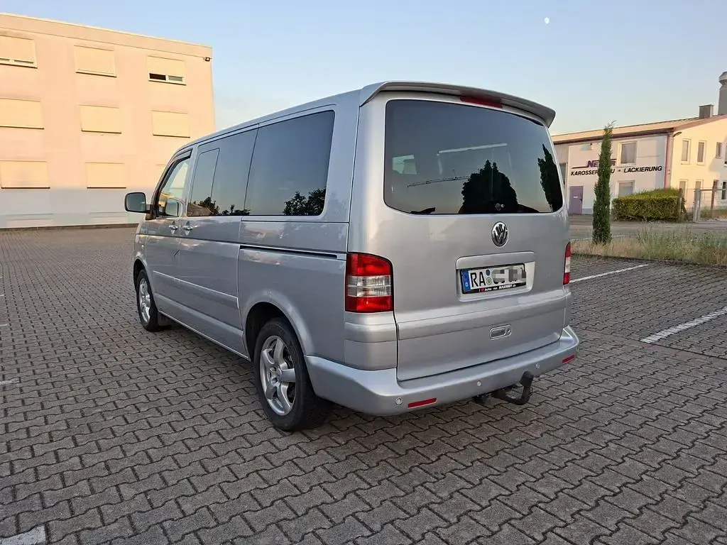 Gebraucht VW Multivan 174 PS (127 kW) 2007 Silber Van / Kleinbus