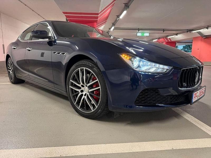 Gebraucht Maserati Ghibli 349 PS (256 kW) 2016 Blau Limousine