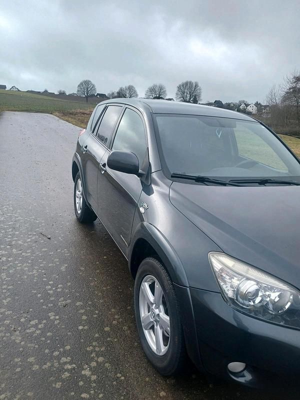 Gebraucht Toyota RAV4 177 PS (130 kW) 2007 SUV