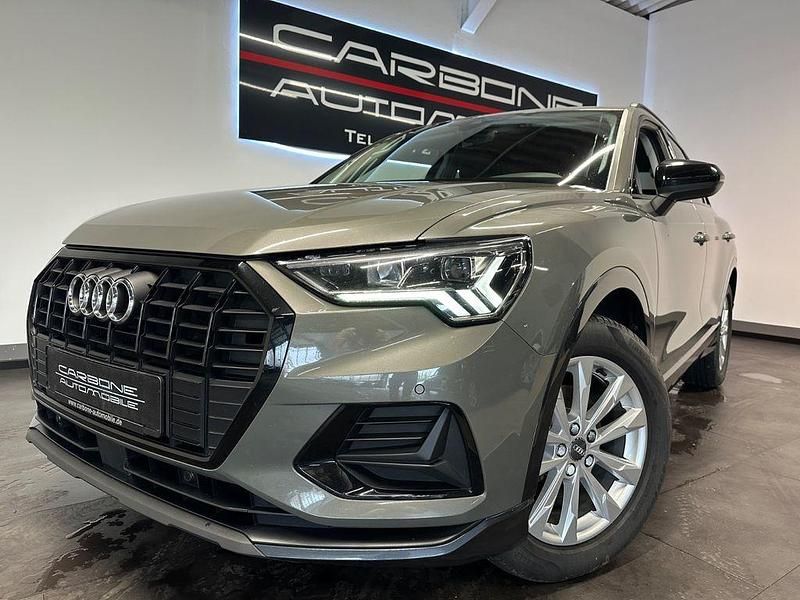 Chronosgrau Gebraucht 2020 Audi Q3 Advanced SUV | 24.490 € (Teuer) - Bild 1/4