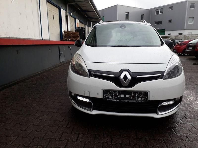 Gebraucht Renault Scénic III Bose Edition 131 PS (96 kW) 2014 Weiß Van / Kleinbus