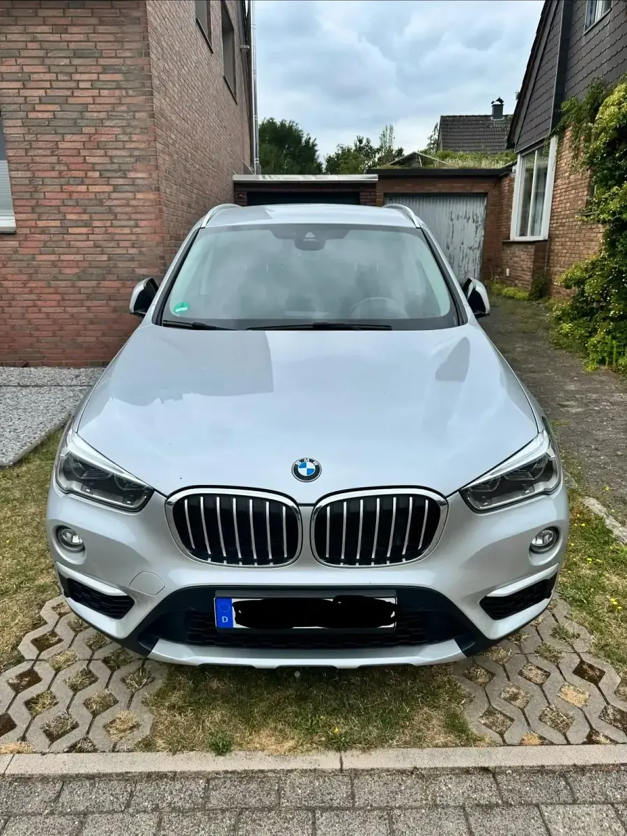 Gebraucht BMW X1 192 PS (141 kW) 2018 Silber SUV