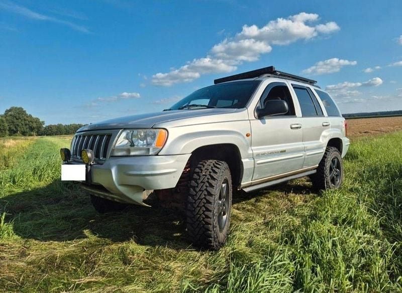 Silber Gebraucht 2004 Jeep Grand Cherokee SUV | 9.499 € (Teuer) - Bild 1/4