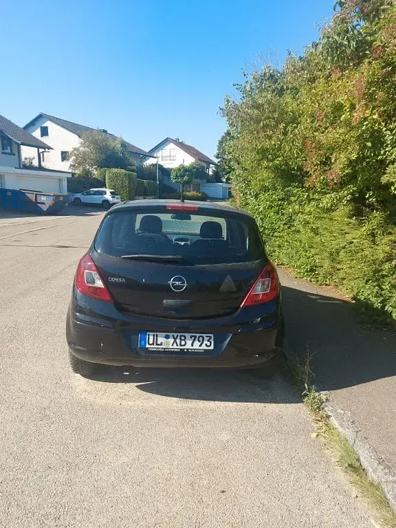 Gebraucht Opel Corsa Edition 80 PS (58 kW) 2009 Schwarz Kleinwagen