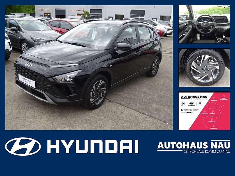 Phantom black (schwarz) Gebraucht 2024 Hyundai Bayon Trend SUV | 18.490 € (Superpreis) - Bild 1/4