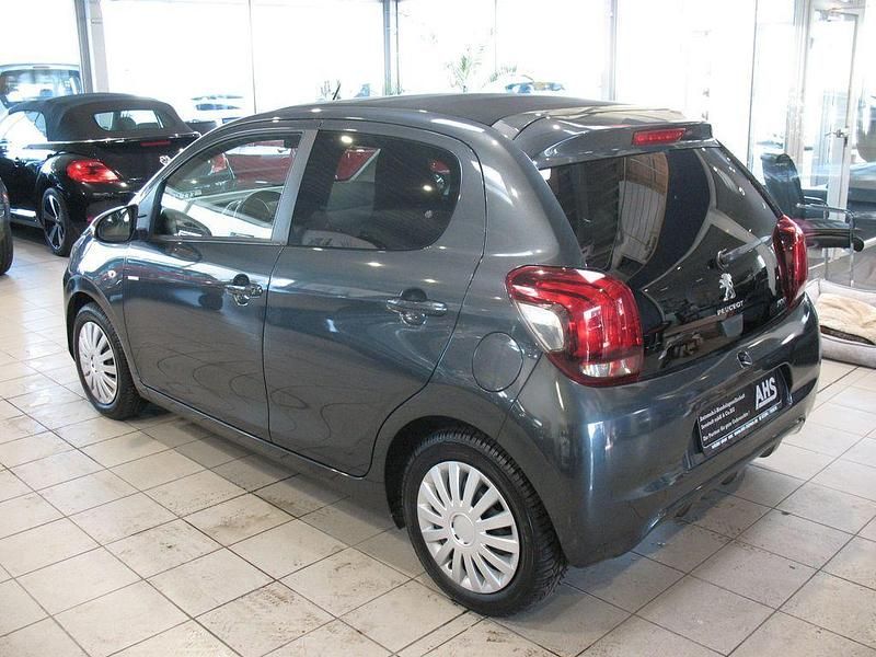 Gebraucht Peugeot 108 Style 72 PS (52 kW) 2018 Grau Limousine