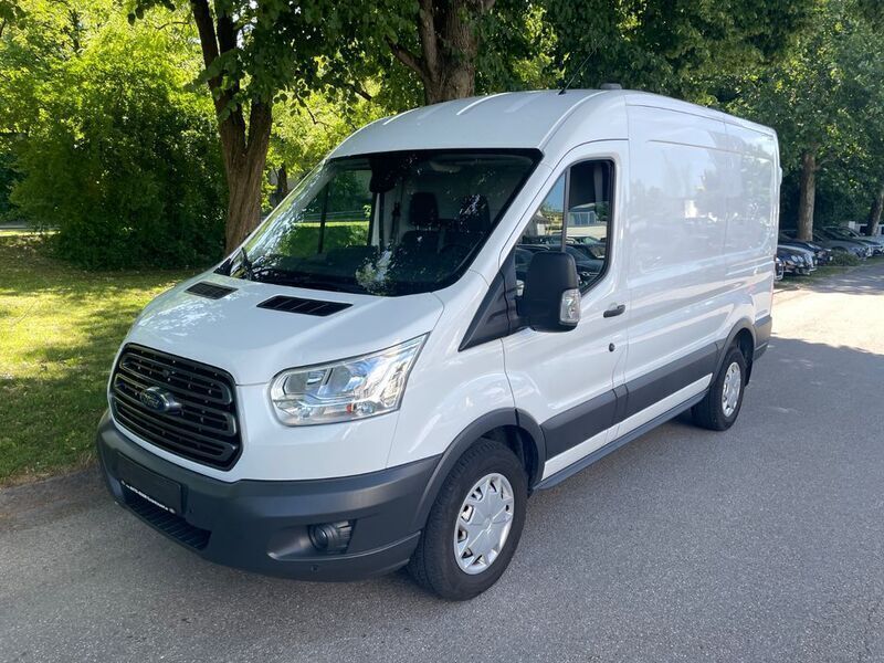Weiß Gebraucht 2019 Ford Transit Van / Kleinbus | 16.900 € (Fairer Preis) - Bild 1/4