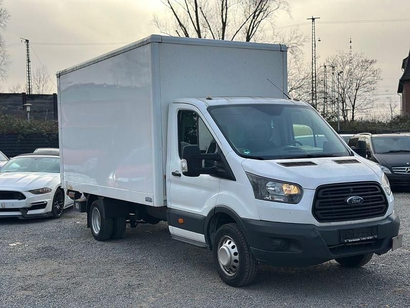 Gebraucht Ford Transit 131 PS (96 kW) 2018 Weiß Van / Kleinbus