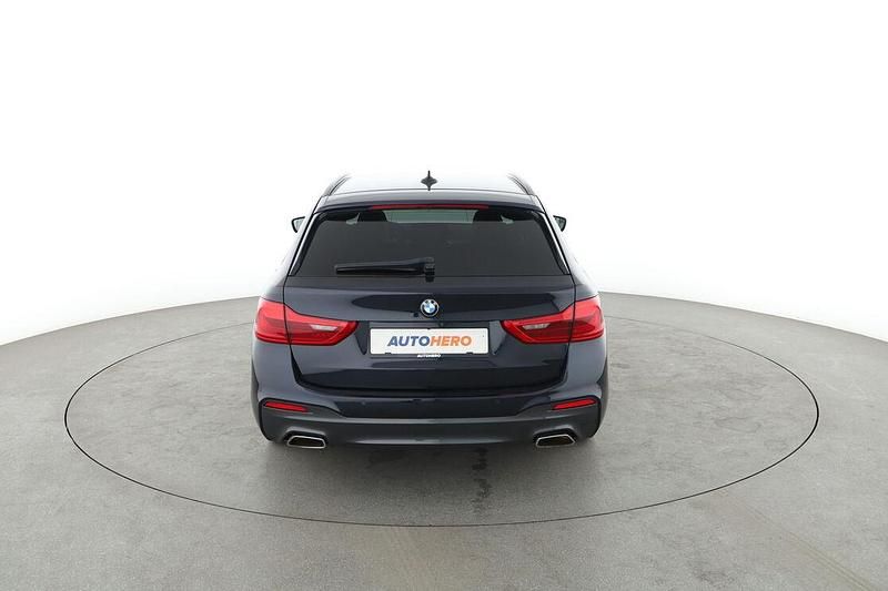 Gebraucht BMW 530 M Sport 265 PS (194 kW) 2020 Schwarz Kombi