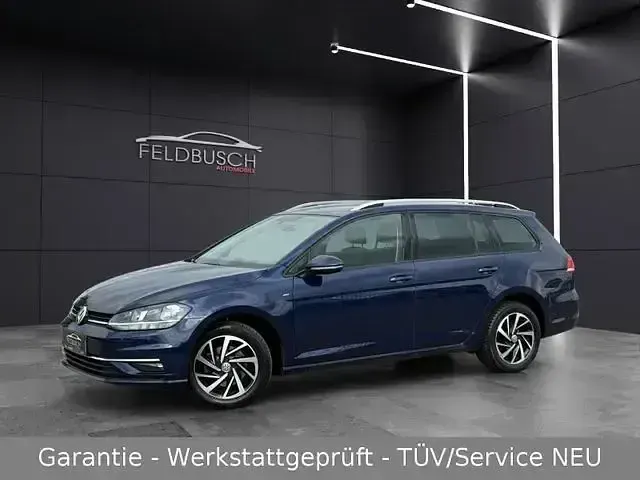 Gebraucht VW Golf VII Comfortline 116 PS (85 kW) 2018 Schwarz Limousine