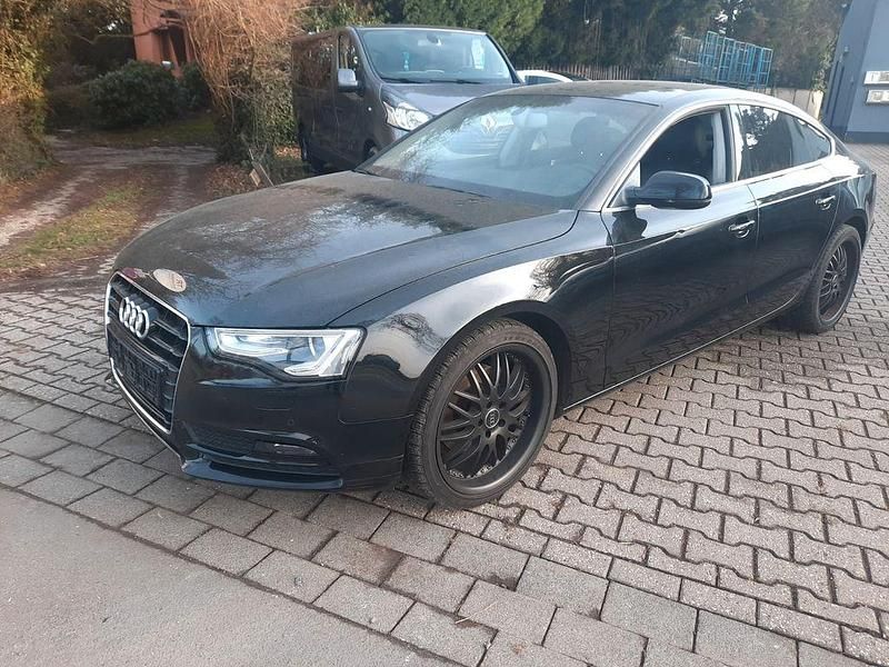Schwarz Gebraucht 2012 Audi A5 Sportback Business Kleinwagen | 8.600 € (Superpreis) - Bild 1/4