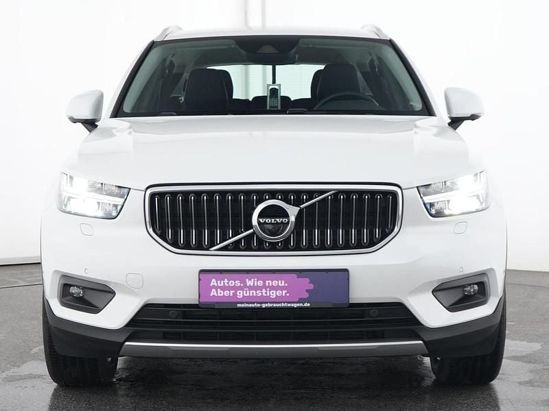 Gebraucht Volvo XC40 Inscription 197 PS (144 kW) 2022 Crystal white SUV