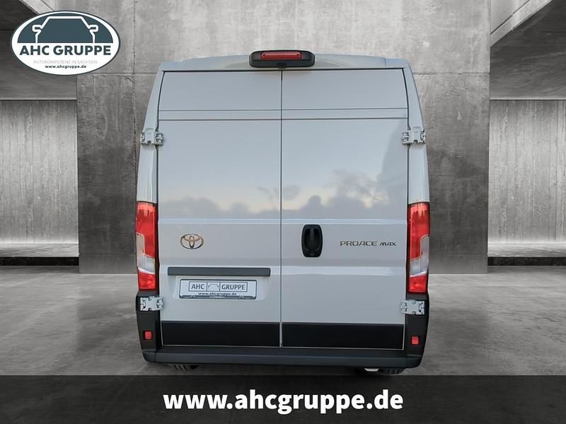 Gebraucht Toyota Proace 141 PS (103 kW) 2024 Icy white Van / Kleinbus