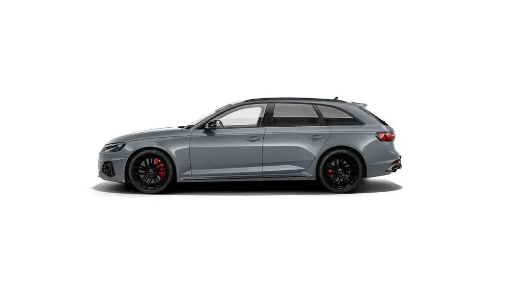Gebraucht Audi RS4 Ambiente 450 PS (330 kW) 2022 Nardograu Kombi