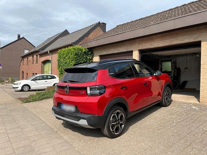 Gebraucht Citroën e-C3 83 kW (113 PS) 2025 Rot Kleinwagen