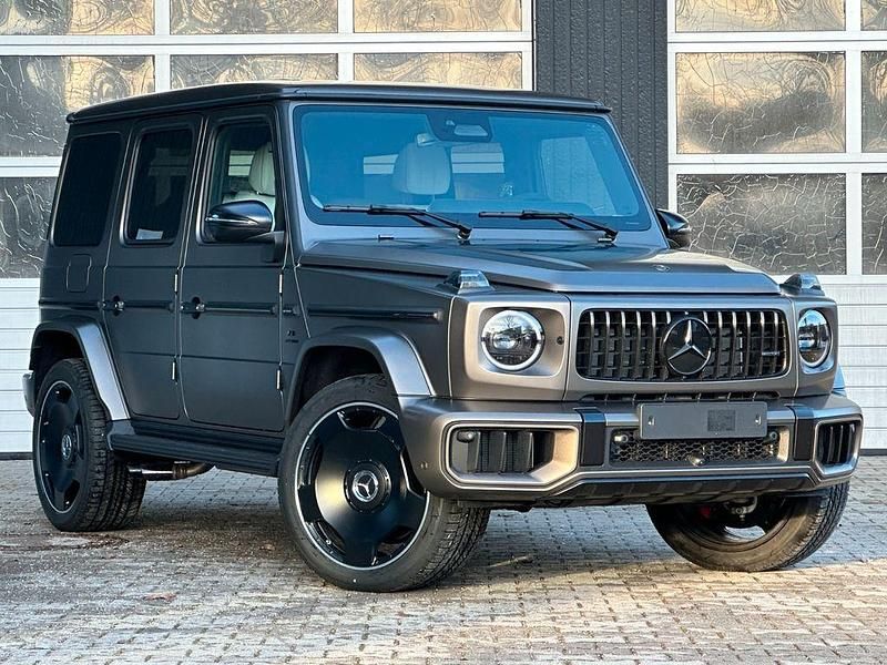Neu Mercedes G63 AMG AMG 585 PS (430 kW) 2026 Amg monza grau magno SUV