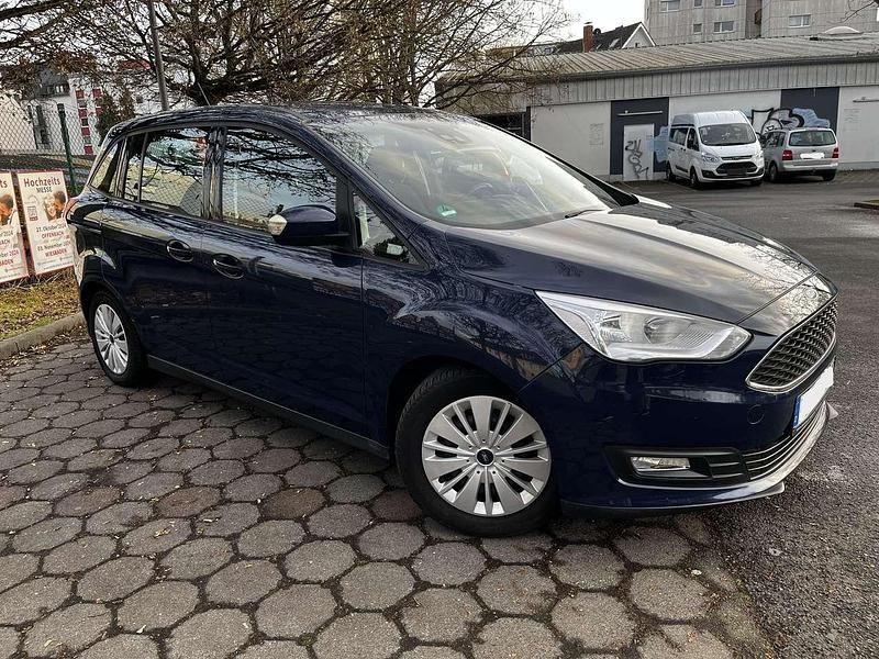 Gebraucht Ford Grand C-Max Titanium 150 PS (110 kW) 2018 Blau Van / Kleinbus