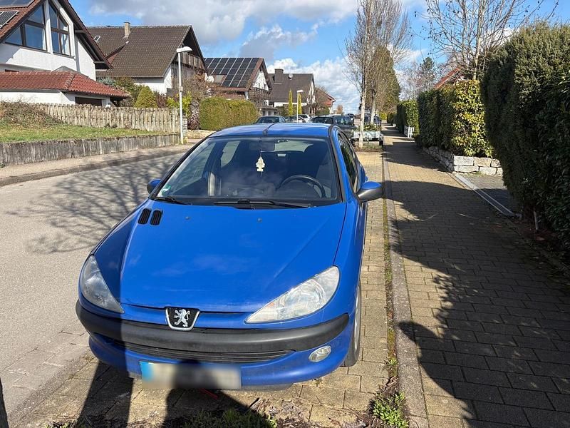 Gebraucht Peugeot 206 75 PS (55 kW) 2003 Blau Kleinwagen