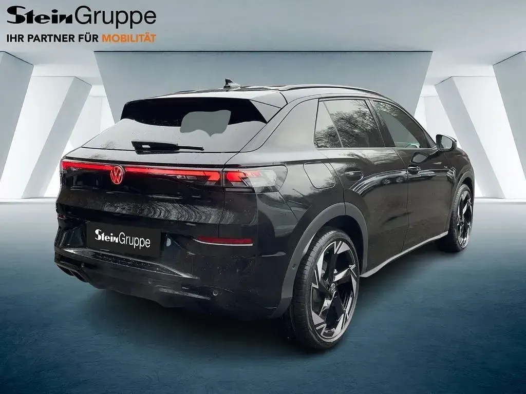 Neu VW T-Roc R-line 150 PS (110 kW) 2026 Schwarz SUV