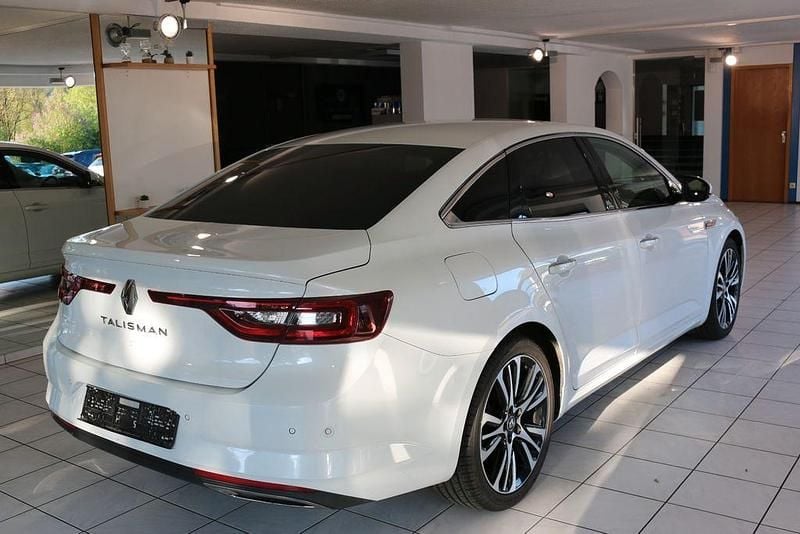 Gebraucht Renault Talisman Initiale Paris 200 PS (147 kW) 2020 Weiß Limousine